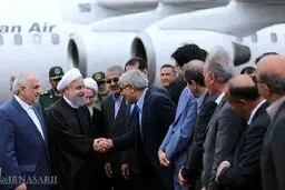 استقبال مقامات عالی استانی از رئیس جمهور در فرودگاه ساری/عکس