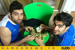 دست‌پخت همسر مهدوی، شام والیبالیست‌های مجرد/ عکس