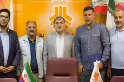 تقدیر مدیران باشگاه سایپا از علی دایی+ عکس