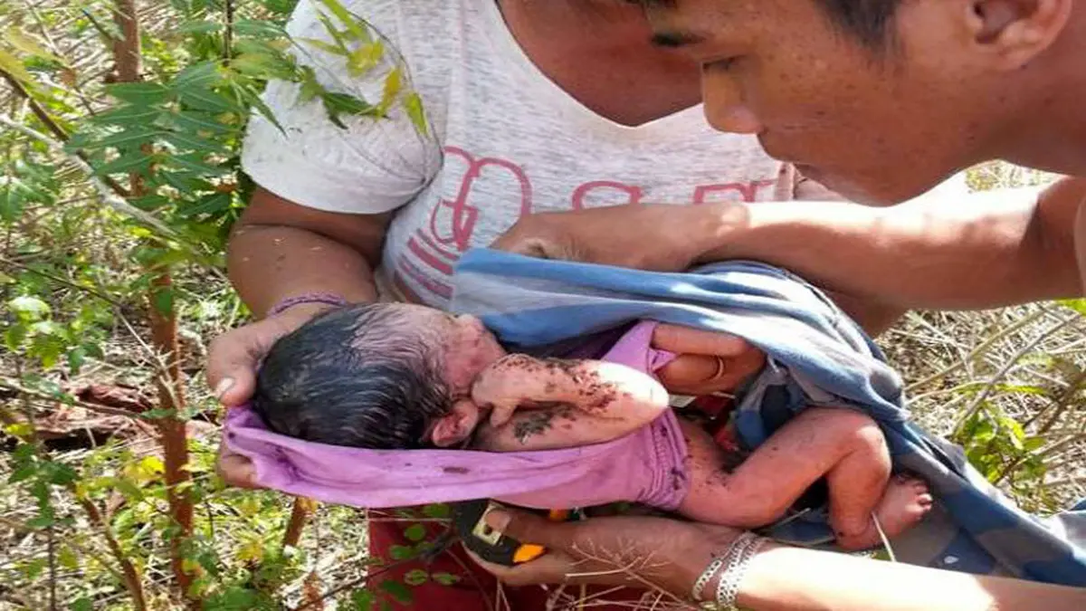 کشف نوزاد نورسیده در وضعیتی وحشتناک
