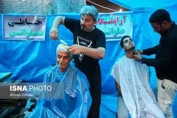 آرایشگاه صلواتی برای زائران اربعین / عکس