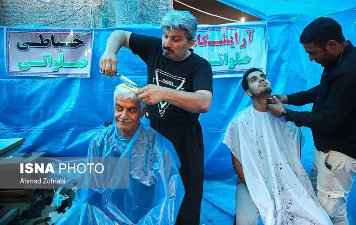 آرایشگاه صلواتی برای زائران اربعین / عکس