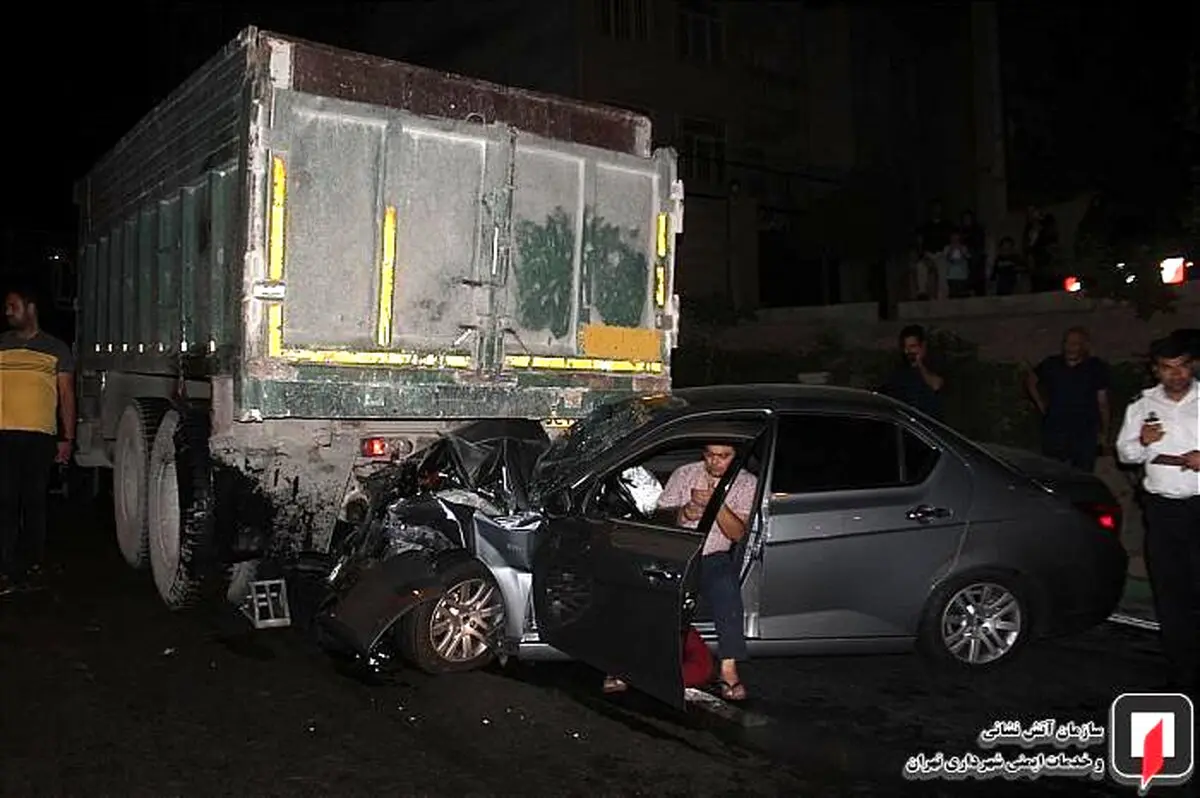 تصادف وحشتناک دنا با کامیون در بزرگراه شهید باکری + عکس