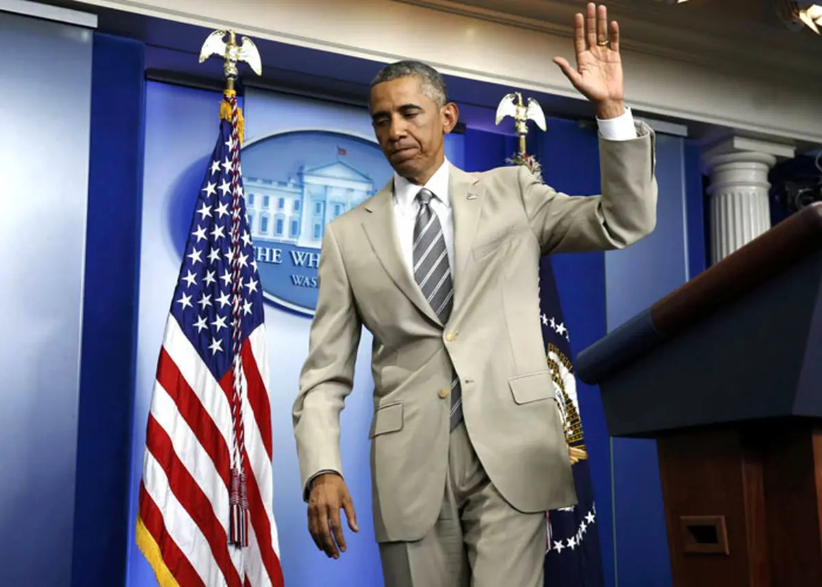 جنجال کت و شلوار سفید رنگ اوباما: این لباس را از کجا پیدا کردی؟