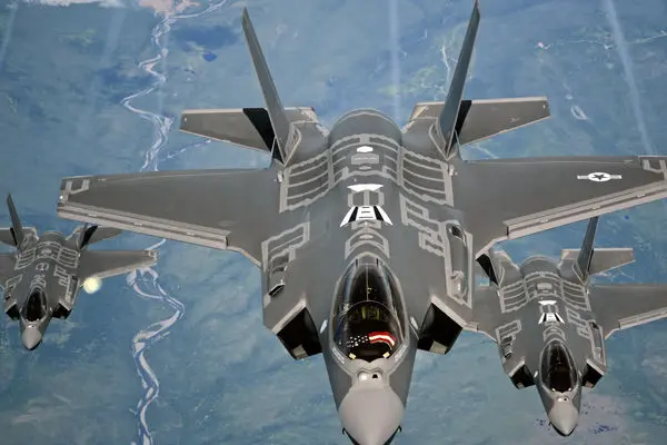 پرواز جنگنده‌های F-35 آمریکا از پورتوریکو به سمت خاورمیانه