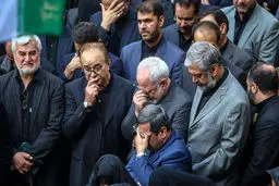 اشک‌های ظریف برای دیپلمات جانباخته کشورمان/عکس