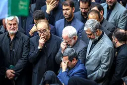 اشک‌های ظریف برای دیپلمات جانباخته کشورمان/عکس