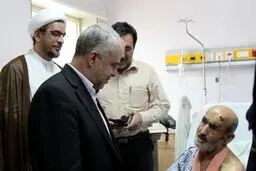 عیادت اوحدی از مصدومان ایرانی/عکس