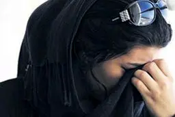 دختر 16 ساله ام عاشق شرور عربده کش شده است / اشک های مرد بی نوا در کلانتری