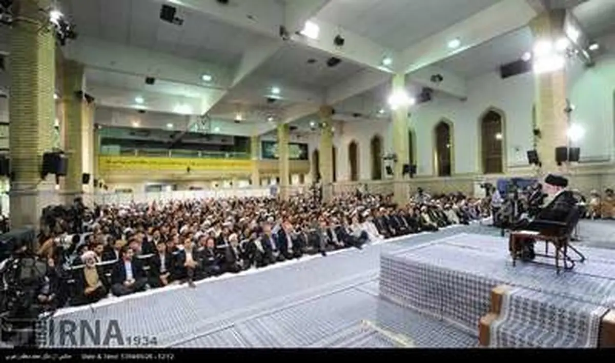 دیدار شرکت کنندگان در اجلاس مجمع جهانی اهل بیت (ع) با رهبر معظم انقلاب/تصاویر