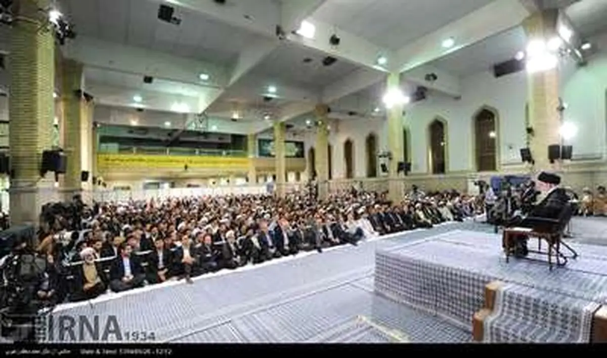 دیدار شرکت کنندگان در اجلاس مجمع جهانی اهل بیت (ع) با رهبر معظم انقلاب/تصاویر