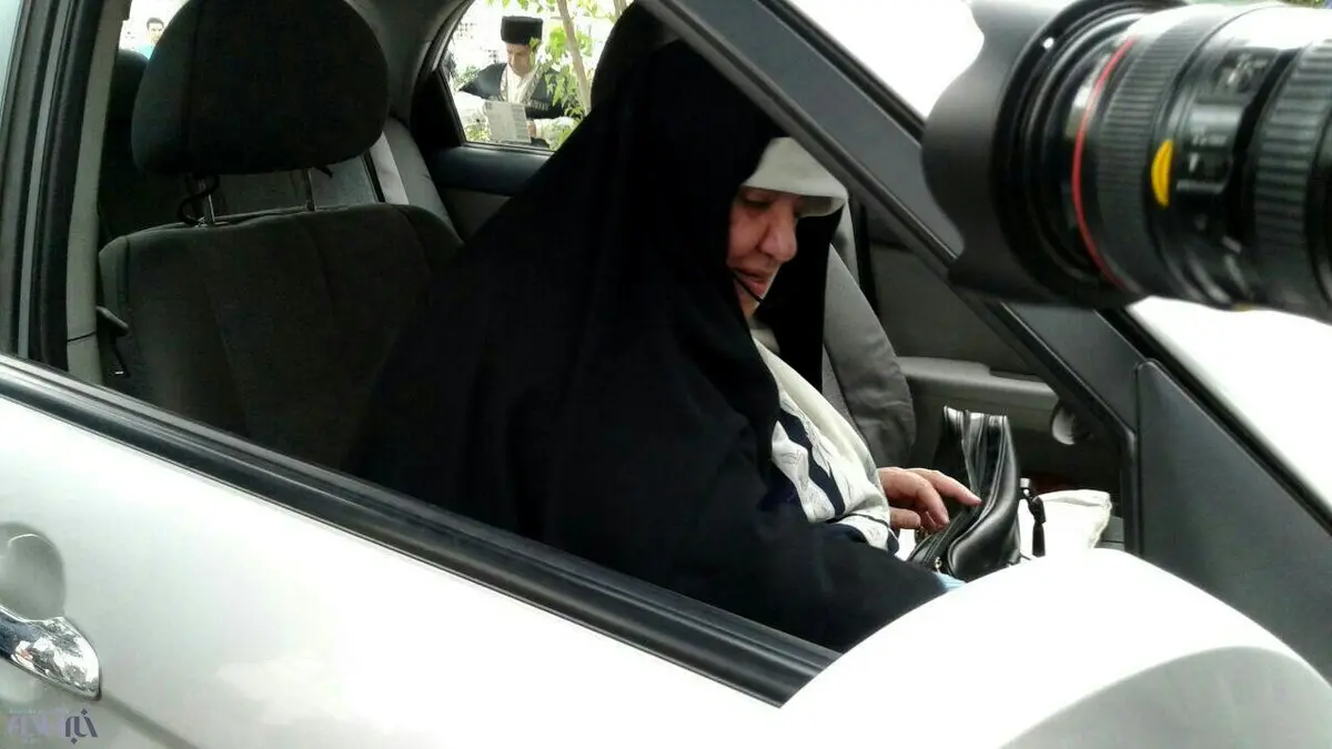 اولین داوطلب ریاست‌جمهوری زن در ایران برای سومین بار ثبت‌نام کرد: آمدم تکلیف رجل سیاسی رامشخص کنم