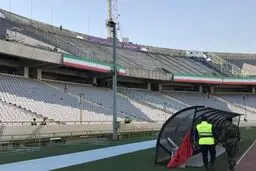 اعتراض پرسپولیسی ها نسبت به وضعیت سکوهای آزادی +عکس
