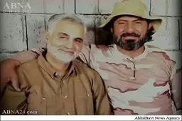 شهید حاج مهدی الکنانی در کنار سردار سلیمانی/عکس