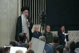 رهبر انقلاب: ایران و ملت ایران قدرت و دست‌پر خود را به دنیا نشان داد