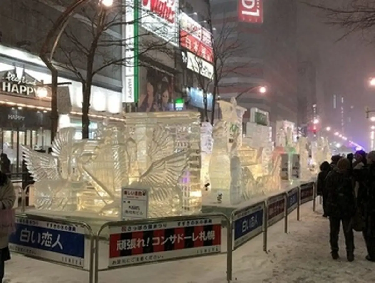 با این تصاویر راهی جشنواره مجسمه‌ها و قصرهای برفی شوید