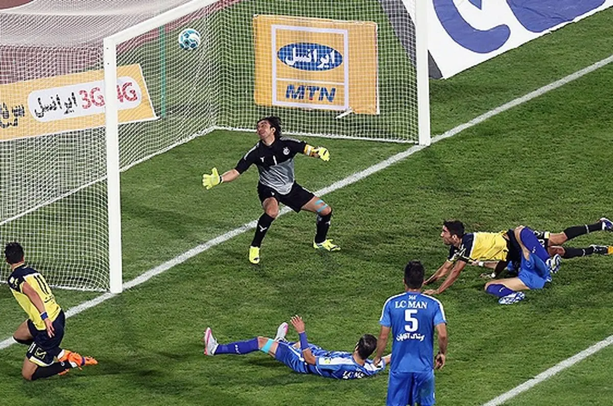 راه‌آهن راه گلزنی را به حریفان استقلال نشان داد!