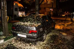 بارش شدید تگرگ در تهران/ گزارش تصویری