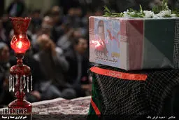 تصاویر / مراسم تشییع پیکر شهید مدافع حرم مجید قربانخانی در حرم مطهر رضوی