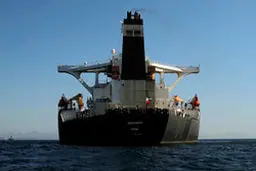 رای الیوم: ایران در جنگ نفتکش‌ها پیروز میدان شد