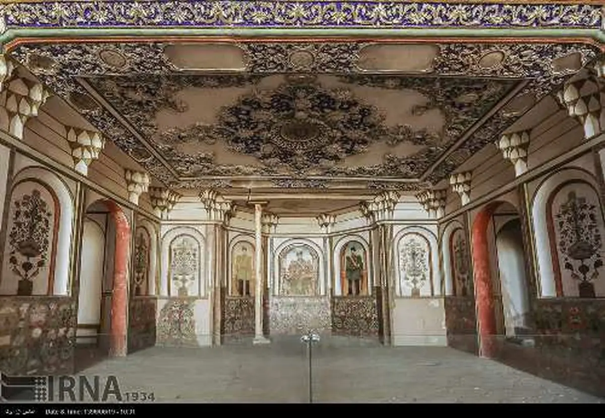 با این تصاویر راهی خانه بروجردی‌ها و طباطبایی‌ها شوید