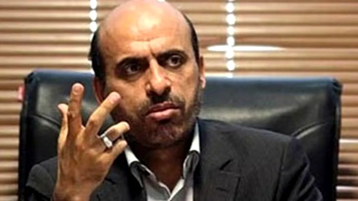 نماینده اصولگرا: در شان مجلس نیست از شخصیتی دعوت برای کاندیداتوری داشته باشد/ کسی نباید به نام مجلس این کار را انجام دهد