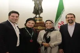 ستاره زن سینما در کنار سفیر ایران در مسکو/ عکس
