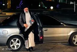 خودرویی که رئیسی را به صدا و سیما برد/عکس