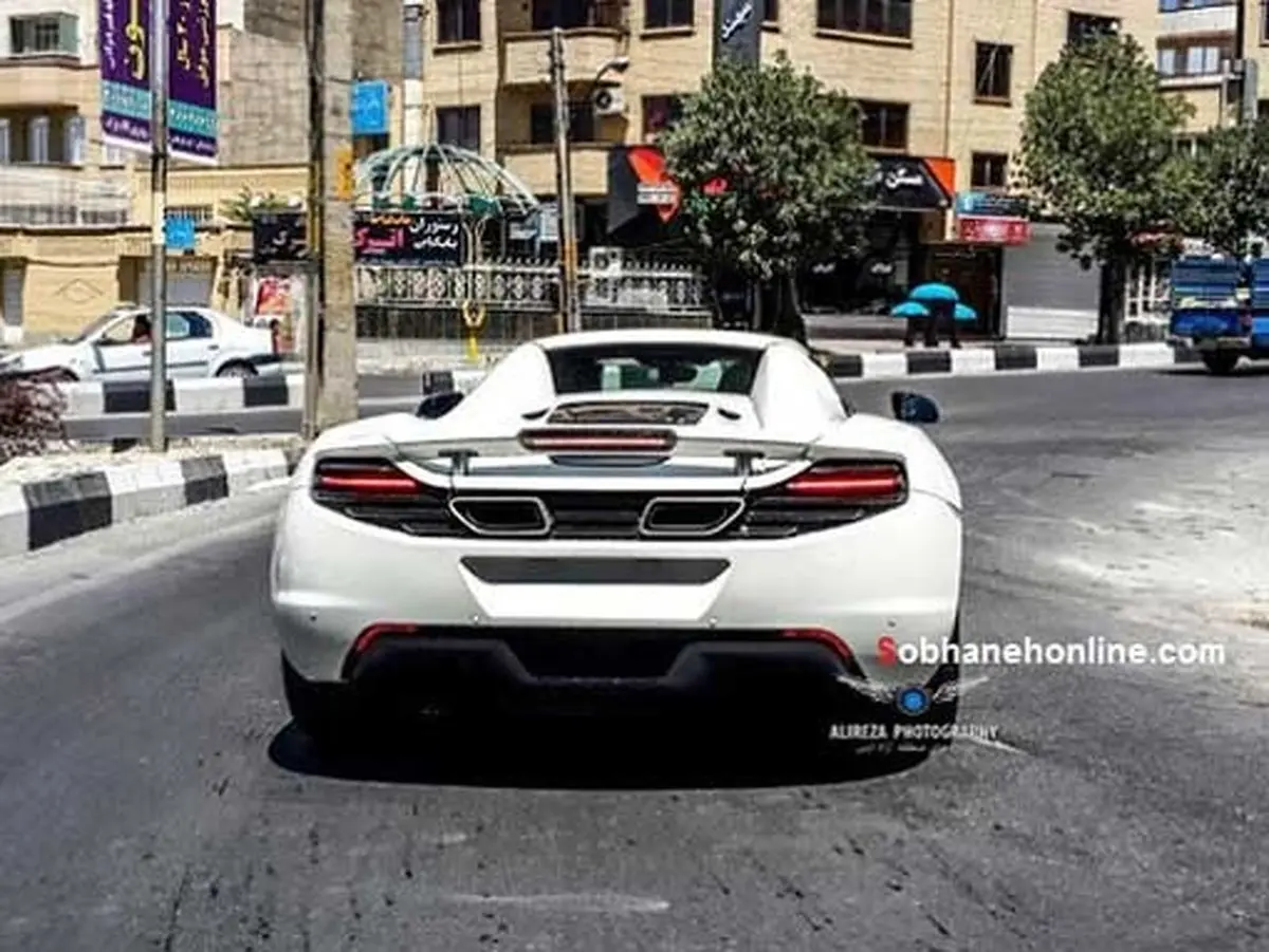 تردد غیرقانونی مک‌لارن ۷ میلیاردی در تبریز/ عکس