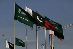 استقرار ۴۰ هزار نیروی پاکستانی در عربستان