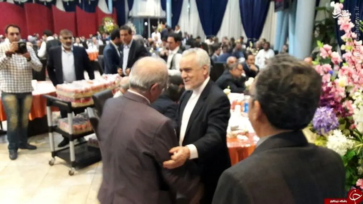 صالحی، باهنر و وزرا و پسر احمدی نژاد در مراسم عروسی دختر محمدرضا رحیمی/ تصاویر