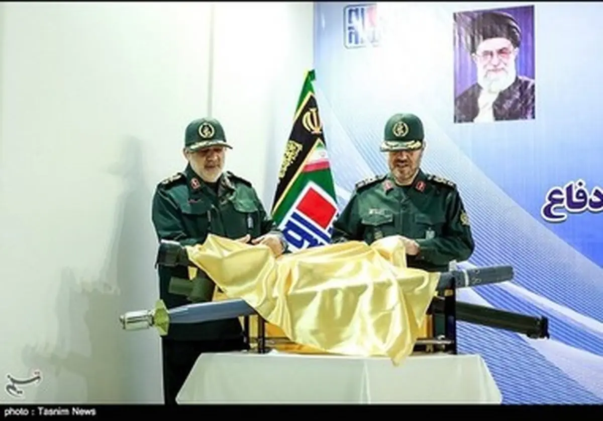 رونمایی از پنج دستاورد رزمی دفاعی با حضور وزیر دفاع/تصاویر