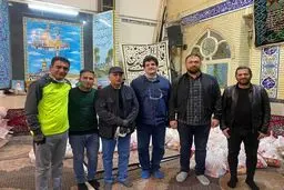 آقای بازیگر در حال جمع آوری کمک های مردمی در دوران کرونا + عکس