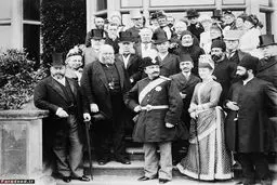 ناصرالدین‌ شاه‌ میهمان دربار انگلیس/ عکس