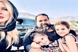 عکس جذاب رضا صادقی و دخترانش
