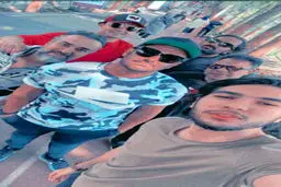 سلفی جدید محمدرضا گلزار در کنار هوادارانش