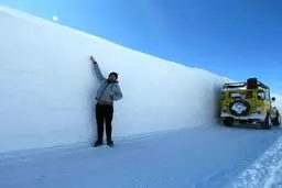 انباشت برف سنگین روستای قزل آباد در چاراویماق آذربایجان شرقی