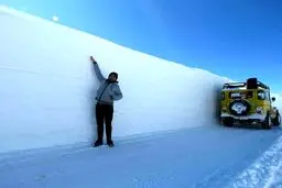 انباشت برف سنگین روستای قزل آباد در چاراویماق آذربایجان شرقی