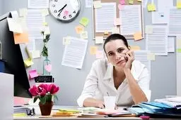 این کارمندان به ذهنیت خرچنگی مبتلا هستند