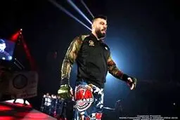 جنجال درباره خروج علی‌اکبری از UFC / تحریم یا سابقه دوپینگ؟