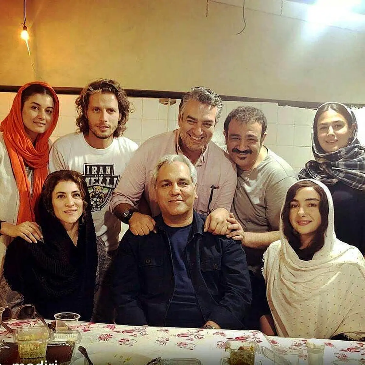 مجری محبوب در کنار هانیه توسلی، مهران عفوریان، اشپیتیم آرفی و... /عکس
