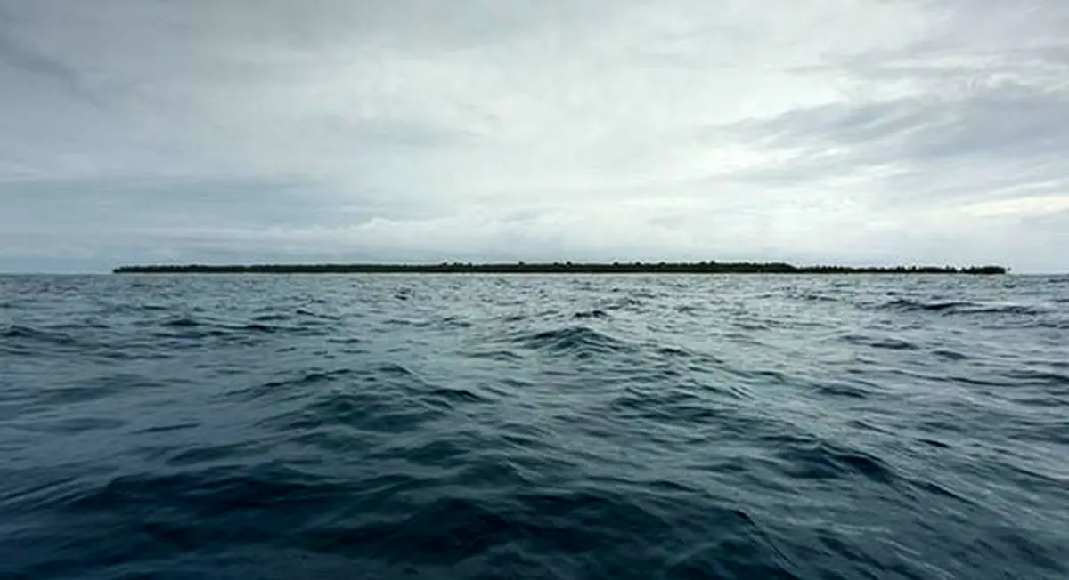 جزیره‌ای زیبا که به زودی زیر آب می‌رود و محو می‌شود