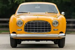 نمونه نادریو زیبا از فراری 212 کلاسیک، ۱.۶ میلیون دلار قیمت گذاری شد + تصاویر