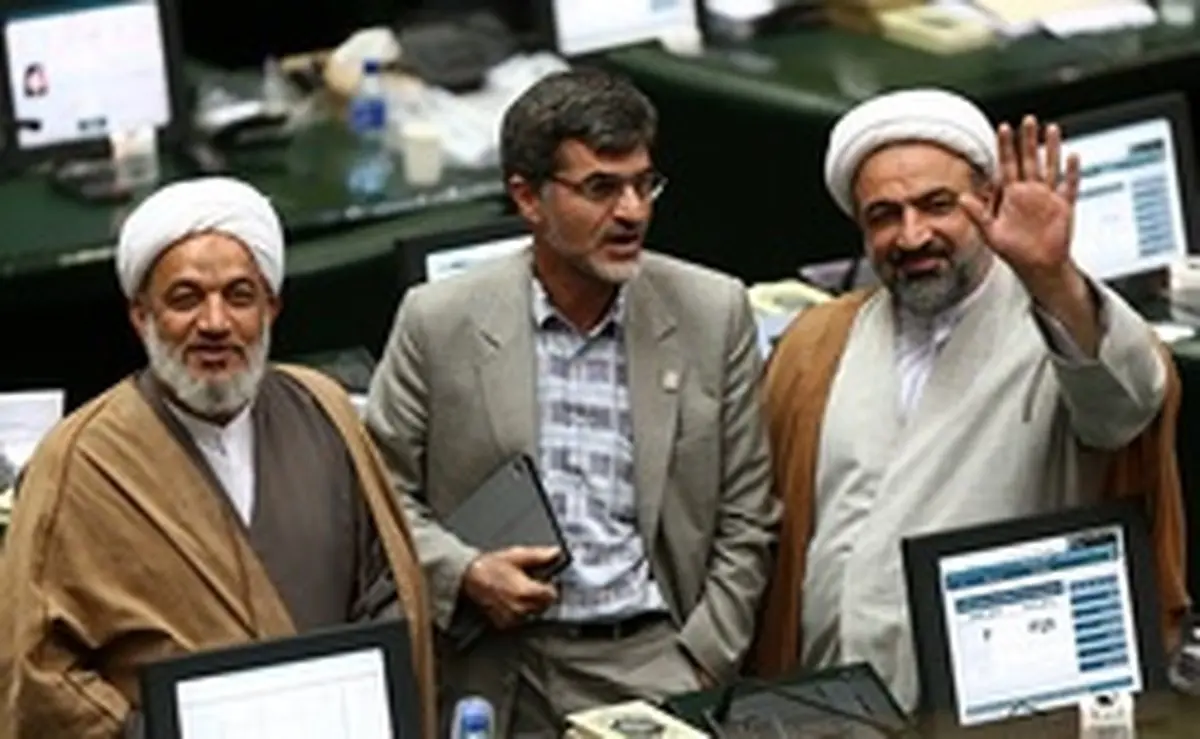 هدف از ناسازگاری‌ پایداری‌ها چیست؟/ آیا ساز اختلاف اصولگرایان را کوک می‌کنند؟