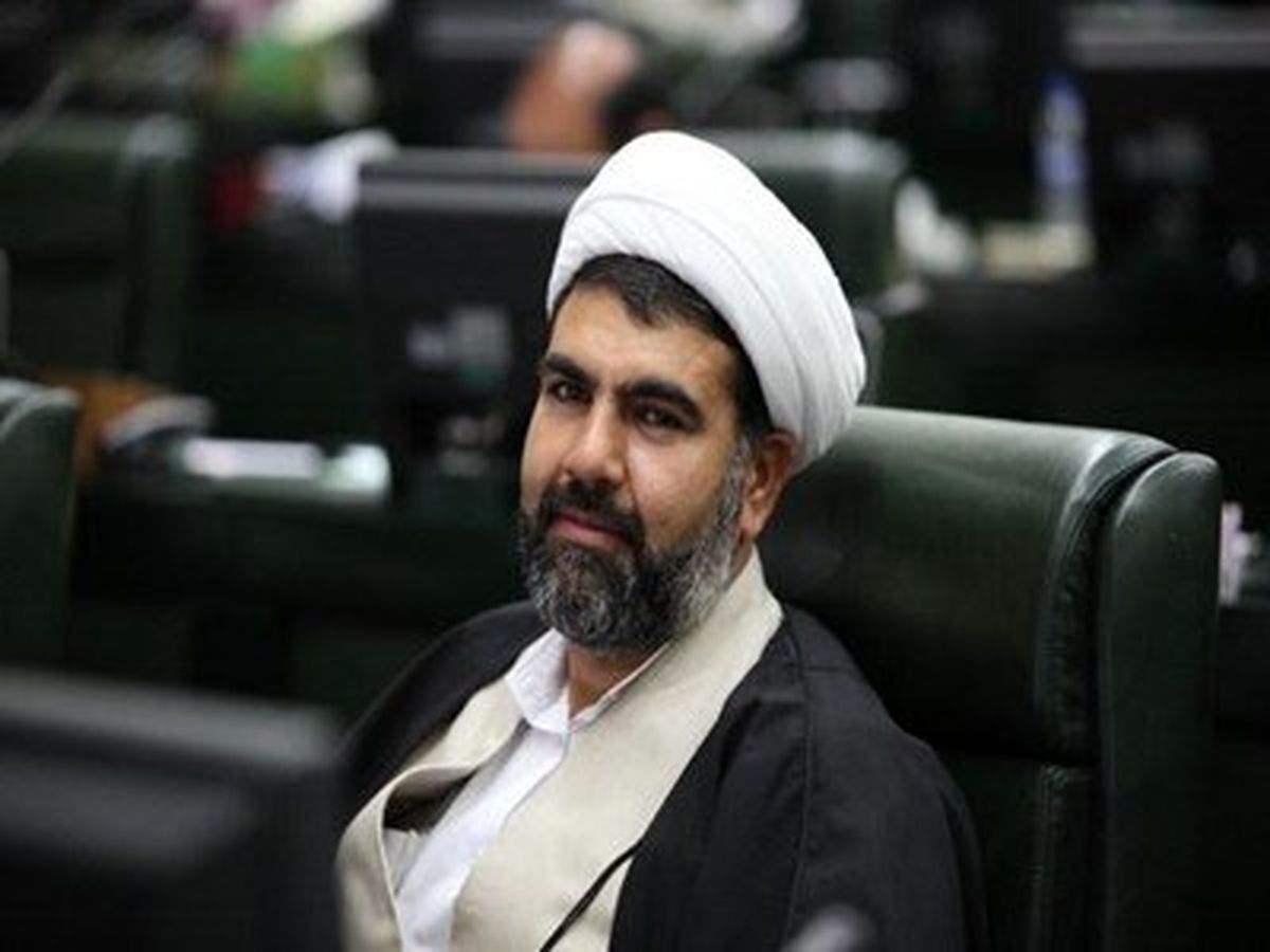 یک تا ده سال حبس برای ارسال کنندگان فیلم و عکس برای مسیح علینژاد