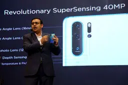 رونمایی گوشی‌های جدید سری Huawei P با حضور اهالی رسانه + عکس