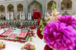 تصاویر: جشن میلاد امام حسین (ع) در حرم امیرالمومنین (ع)