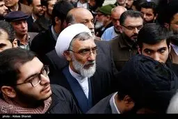 چهره هایی که در تشییع پیکر آیت الله خسروشاهی حضور داشتند/تصاویر