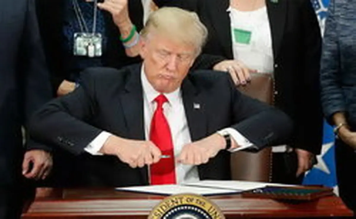 پیش بینی زیباکلام از اقدامات احتمالی ترامپ