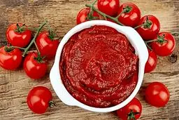 طرز تهیه رب گوجه فرنگی خانگی و سنتی غلیظ در منزل
